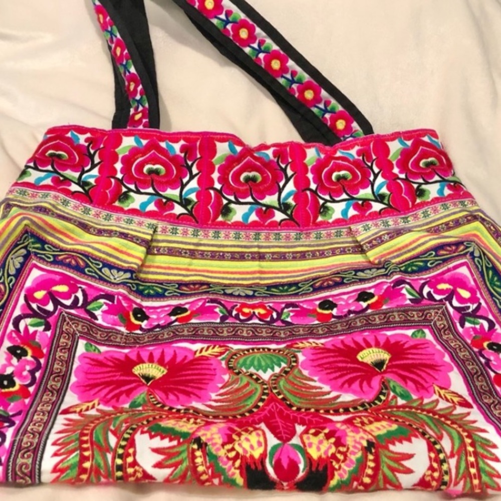 Multi-Colored Thread-Designed Bag - image 2